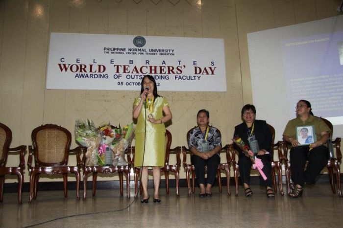 img_1349669609_Outstanding Faculty 2012